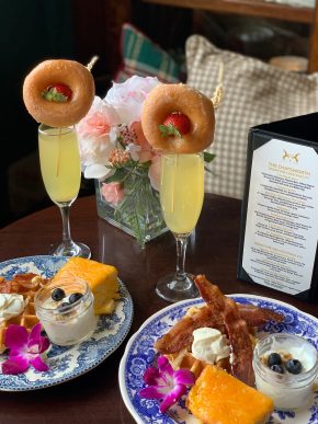 st-augustine-brunch-bottomless-mimosas